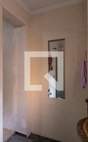 Casa à venda com 230m², 3 quartos e 2 vagas Casa à venda com 230m², 3 quartos e 2 vagasBanheiro Suíte