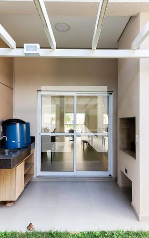 Apartamento à venda com 220m², 3 quartos e 3 vagas Apartamento à venda com 220m², 3 quartos e 3 vagasÁrea comum - Churrasqueira