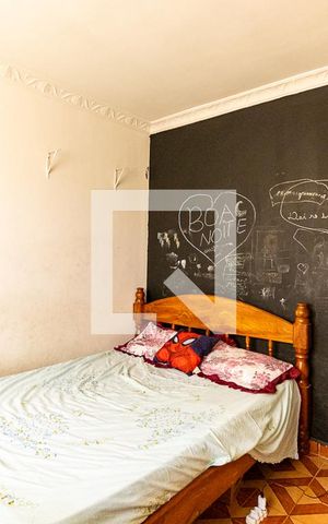 Casa à venda com 150m², 5 quartos e 4 vagas Casa à venda com 150m², 5 quartos e 4 vagasQuarto 2 casa 2