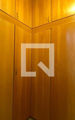 Apartamento à venda com 213m², 5 quartos e 4 vagas Apartamento à venda com 213m², 5 quartos e 4 vagasCloset da suíte 1