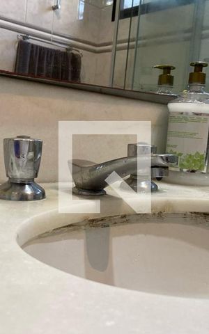Apartamento à venda com 213m², 5 quartos e 4 vagas Apartamento à venda com 213m², 5 quartos e 4 vagasBanheiro - Torneira