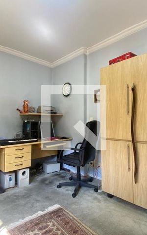 Apartamento à venda com 213m², 5 quartos e 4 vagas Apartamento à venda com 213m², 5 quartos e 4 vagasQuarto 3