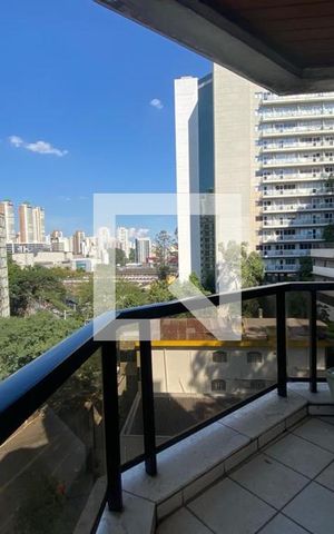 Apartamento à venda com 213m², 5 quartos e 4 vagas Apartamento à venda com 213m², 5 quartos e 4 vagasSacada