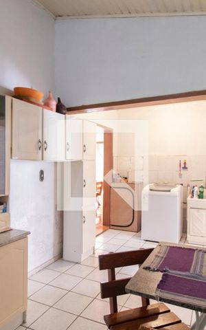 Casa à venda com 240m², 3 quartos e 3 vagas Casa à venda com 240m², 3 quartos e 3 vagasCozinha