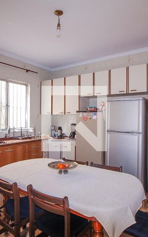 Casa à venda com 301m², 5 quartos e 5 vagasCozinha