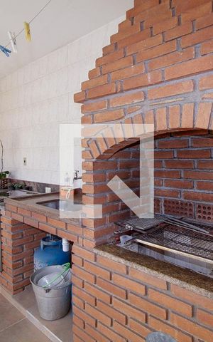Casa à venda com 301m², 5 quartos e 5 vagasChurrasqueira