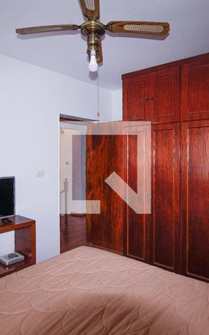 Casa à venda com 301m², 5 quartos e 5 vagasQuarto 1