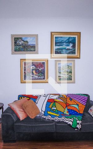 Casa à venda com 301m², 5 quartos e 5 vagasSala de TV