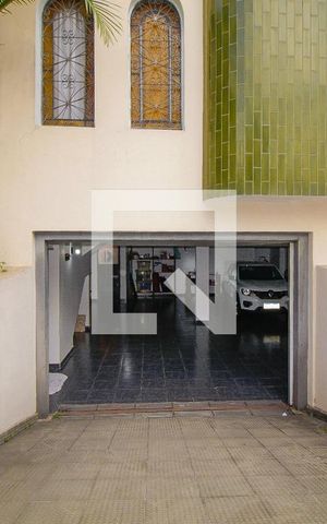Casa à venda com 301m², 5 quartos e 5 vagasGaragem