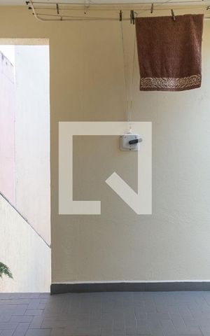 Casa à venda com 230m², 3 quartos e 4 vagasÁrea de Serviço