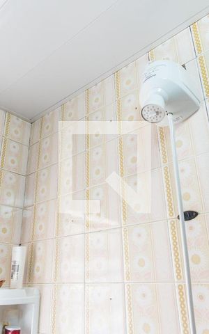 Casa à venda com 230m², 3 quartos e 4 vagasBanheiro da Suíte 