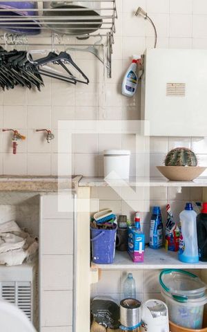 Casa à venda com 230m², 3 quartos e 4 vagasÁrea de Serviço