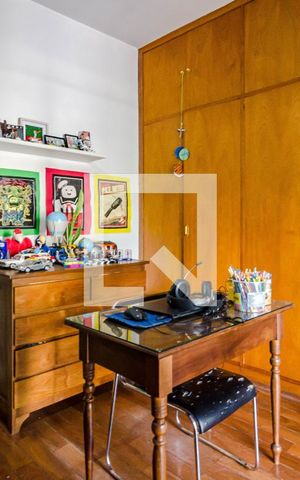 Casa à venda com 258m², 3 quartos e 6 vagas Casa à venda com 258m², 3 quartos e 6 vagasQuarto 2