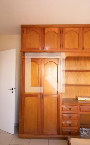 Apartamento à venda com 109m², 3 quartos e 2 vagas Apartamento à venda com 109m², 3 quartos e 2 vagasQuarto 1