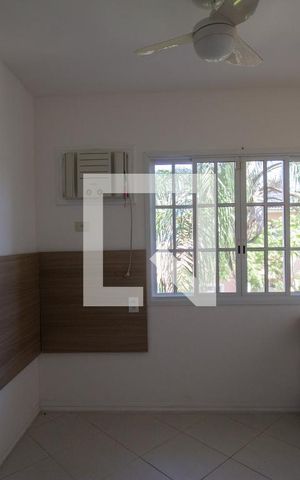 Casa de condomínio à venda com 170m², 4 quartos e 2 vagas Casa de condomínio à venda com 170m², 4 quartos e 2 vagasQuarto 2