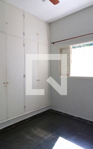Casa à venda com 145m², 4 quartos e 6 vagasQuarto 3