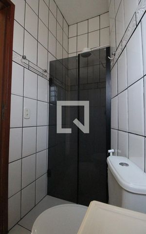 Casa à venda com 145m², 4 quartos e 6 vagasBanheiro do Quarto 2 (suíte)