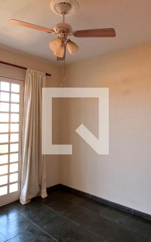 Casa à venda com 145m², 4 quartos e 6 vagasCopa