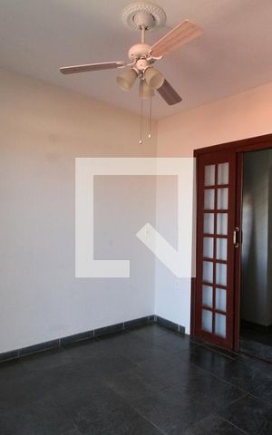 Casa à venda com 145m², 4 quartos e 6 vagasCopa
