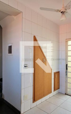 Casa à venda com 145m², 4 quartos e 6 vagasCozinha