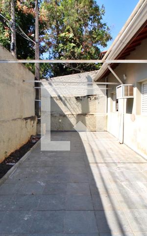 Casa à venda com 145m², 4 quartos e 6 vagasGaragem