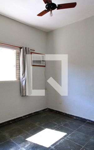 Casa à venda com 145m², 4 quartos e 6 vagasQuarto 2 (suíte)