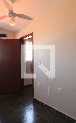 Casa à venda com 145m², 4 quartos e 6 vagasQuarto 1