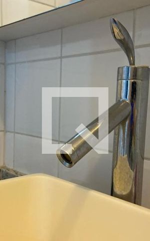 Casa para alugar com 153m², 4 quartos e 3 vagas Casa para alugar com 153m², 4 quartos e 3 vagasBanheiro - Torneira