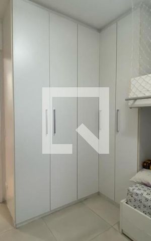 Casa para alugar com 153m², 4 quartos e 3 vagas Casa para alugar com 153m², 4 quartos e 3 vagasQuarto 3