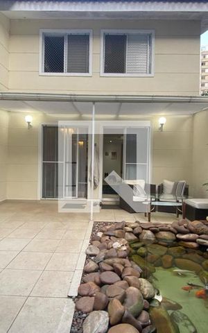 Casa para alugar com 153m², 4 quartos e 3 vagas Casa para alugar com 153m², 4 quartos e 3 vagasVaranda