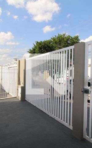 Studio para alugar com 40m², 1 quarto e sem vagaFAchada da casa