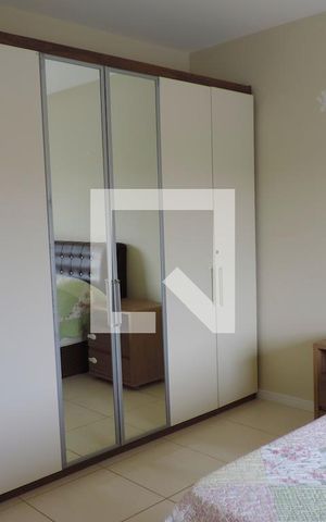 Casa para alugar com 88m², 2 quartos e 2 vagasQuarto 2 - Armários