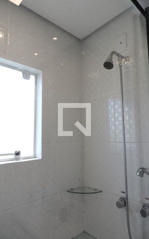 Casa para alugar com 88m², 2 quartos e 2 vagasBanheiro do Quarto 2