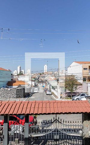 Casa à venda com 180m², 3 quartos e 5 vagas Casa à venda com 180m², 3 quartos e 5 vagasSuite