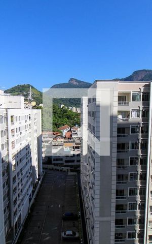 Apartamento à venda com 66m², 2 quartos e 1 vaga Apartamento à venda com 66m², 2 quartos e 1 vagaVista