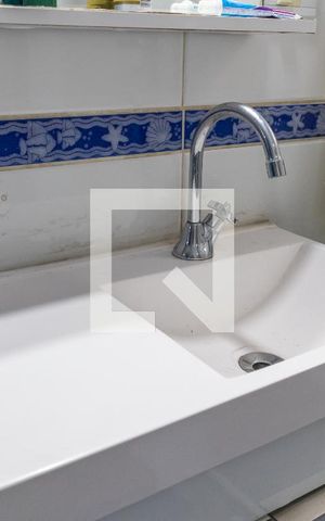 Casa à venda com 186m², 3 quartos e 2 vagas Casa à venda com 186m², 3 quartos e 2 vagasBanheiro