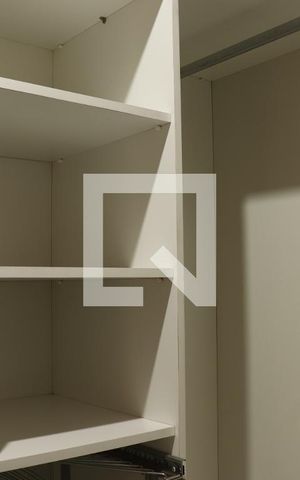 Casa à venda com 1400m², 2 quartos e 2 vagasCloset