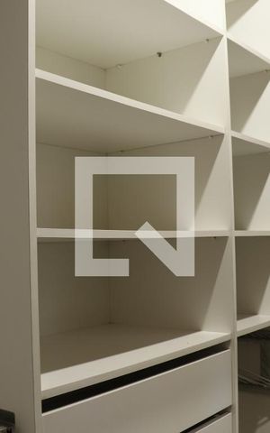 Casa à venda com 1400m², 2 quartos e 2 vagasCloset