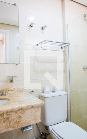 Studio à venda com 44m², 1 quarto e 1 vaga Studio à venda com 44m², 1 quarto e 1 vagaBanheiro