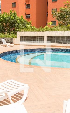 Studio à venda com 44m², 1 quarto e 1 vaga Studio à venda com 44m², 1 quarto e 1 vagaÁrea comum - Piscina