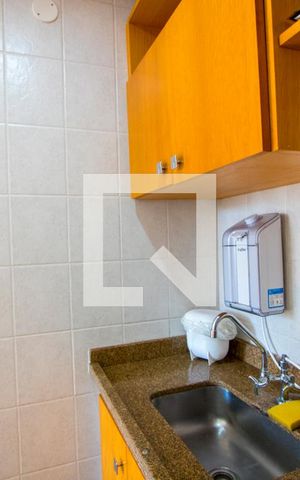 Studio à venda com 44m², 1 quarto e 1 vaga Studio à venda com 44m², 1 quarto e 1 vagaCozinha