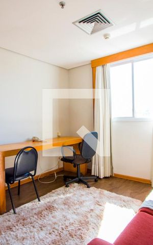 Studio à venda com 44m², 1 quarto e 1 vaga Studio à venda com 44m², 1 quarto e 1 vagaSala
