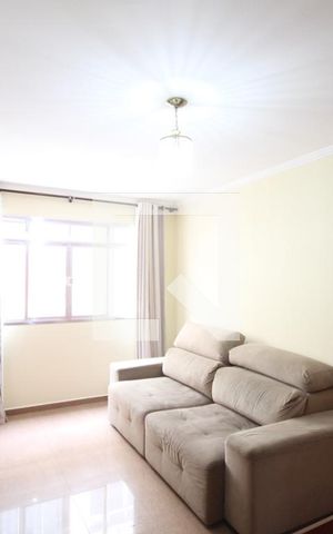 Apartamento para alugar com 72m², 3 quartos e sem vagaSala