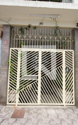 Apartamento para alugar com 72m², 3 quartos e sem vagaFachada