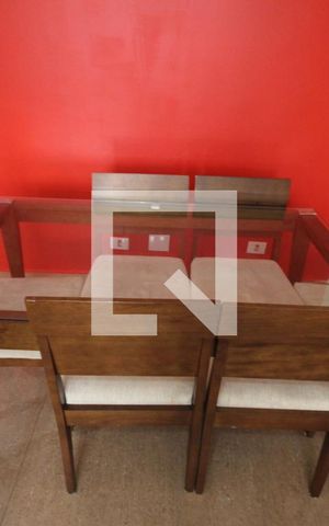 Apartamento para alugar com 72m², 3 quartos e sem vagaSala