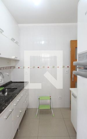 Apartamento para alugar com 72m², 3 quartos e sem vagaCozinha