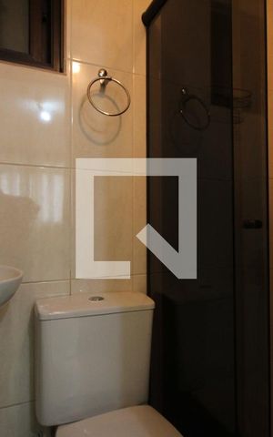 Apartamento para alugar com 72m², 3 quartos e sem vagaBanheiro de Serviço