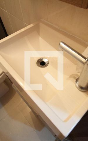 Apartamento para alugar com 72m², 3 quartos e sem vagaBanheiro Social
