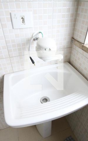 Apartamento para alugar com 72m², 3 quartos e sem vagaÁrea de Serviço