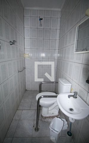 Casa à venda com 2000m², 41 quartos e 11 vagasBanheiro Quarto 3